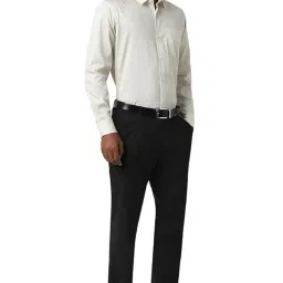 peter england Men's Solid Slim Fit Shirt image 3