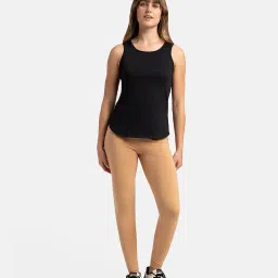 jockey AW77 Women's Super Combed Cotton Rich Regular Fit Solid Curved Hem Styled Tank Top image 3