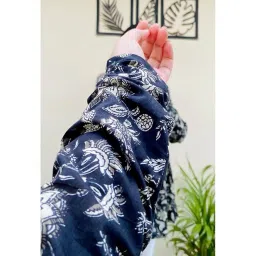 Women's Floral Print Reyon Peplum Top - Casual Loose Fit 3/4 Sleeve Tunic top, Stylish V-Neck Flared Kurti, Comfortable Everyday Wear image 3