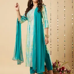 gosriki Women's Rayon Blend Straight Printed Kurta with Pant & Dupatta image 2