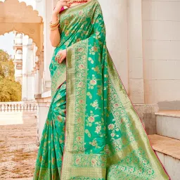 monjolika fashion Women's Banarasi Silk Blend Zari Woven Work With Tussles Saree and Embroidered Work Blouse Piece(37769 color) image 1