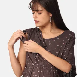 the mom store Maternity and Nursing Top | 100% Cotton | Loose Fit Sleeves | Pre and Post Pregnancy | Soft | Comfortable | Front Flap for Easy Feeding | Floral Print | Brown image 4