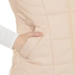 qube by fort collins Women's Casual Sleeveless Standard Length Jacket With Detachable Hood Lightweight, Stylish, And Perfect For Layering image 3