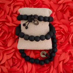 m men style Black Plated Natural Beads Good Luck Bracelet With Negative Energy Protection Pendanat With Chain Black Wood Religious Jewellery Set For Men And Women image 3