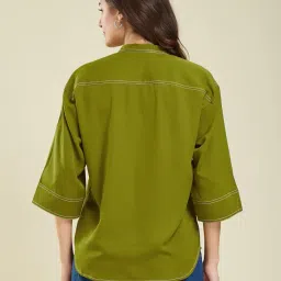 j turritopsis Women's Crepe Solid Pattern Oversized Casual Shirt image 1