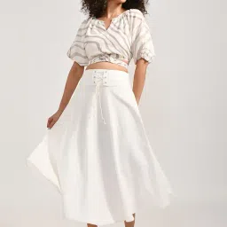 meerabella Elegant White Two-Piece Contrast Clothing Set, Crop Top with Midi Skirt image 1