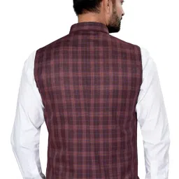 utsav fashion UTSAV Mens Checked Sleeveless Nehru Jacket with 1 welt & 2 slip pockets image 3