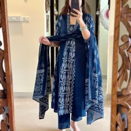 rangnavi Women's Cotton Anarkali Printed Kurta with Palazzo & Dupatta Set image 1