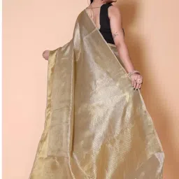 Traditional Nayanthara-Inspired Tissue Silk Banarasi Saree – Golden Elegance image 2