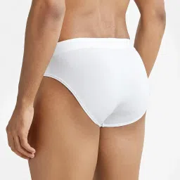 jockey IC24 Men's Tencel Micro Modal Cotton Elastane Stretch Solid Brief with Ultrasoft Waistband image 2