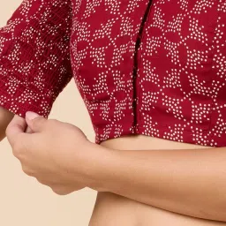 studio shringaar Women's Cotton Printed Stretchable (Smocked) Readymade Saree Blouse image 4