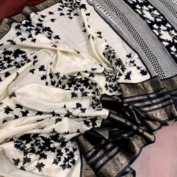 superlaxmi Women's Floral Printed Dola Silk Saree with Blouse Piece image 3