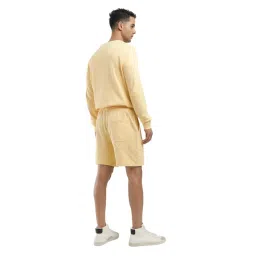 levi's Men's Yellow Regular Fit Shorts image 1