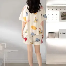 louis luxe Women Pajama Set image 3