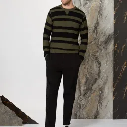 amazon brand - symbol Men's Casual Acrylic Crew Neck Sweater image 2