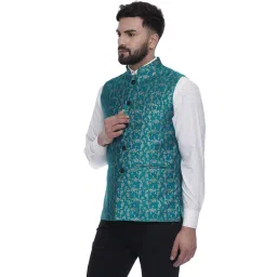 veera paridhaan Men's Raw Silk Standard Length Jacket image 2