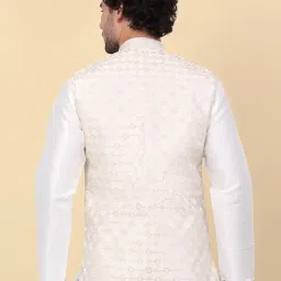 kraft india Men's Sequins Silk Jacquard Sleeveless Nehru Jacket, Size- Small image 1