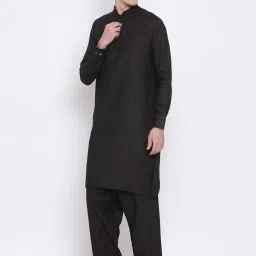 vastramay Men's Cotton Blend Solid Kurta Pyjama Set image 2