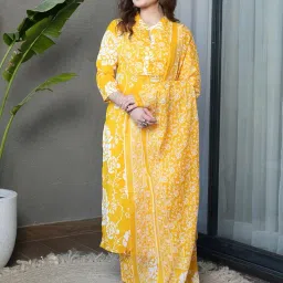 arayna Women's Pure Cotton Floral Printed Kurta Set with Pants & Dupatta – Ethnic Wear for Festive & Casual Occasions image 4