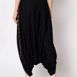 9rasa Women's Viscose Border Block Printed Drop-Crotch Dhoti Salwar Harem Pants for Ethnic Casual Fusionwear Workwear image 4