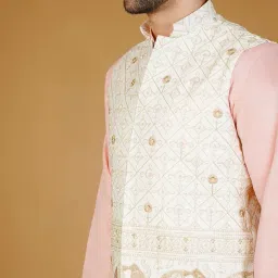 wintage Men's Rayon Emrbroidery White Waistcoat image 3