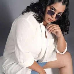 fab star- look great feel great. Women White Classic Spread Collar Curved Cotton Oversized Casual Shirt Long Sleeves Solid Cotton Oversized Casual Shirt White Black image 5