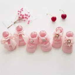 syga NewBorn Baby's Regular Cotton Socks (Pack Of 3) For 0-12 months image 2