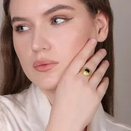 dua Black Onyx Adjustable Round Ring – 18kt Gold Plated Brass for Women image 2