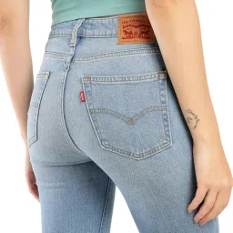 levi's Women's High Rise 725 Slim Bootcut Fit Blue Jeans image 2