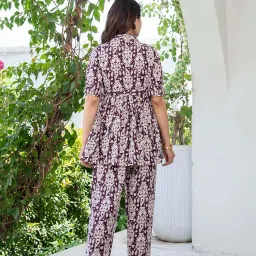 pistaa's Women Pure Cotton Floral Ivory Print Baroque Co-Ord Set image 4