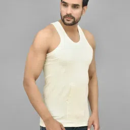 underloop MUSTT OFFWHITE/Cream Interlock Pocket Vest for Men and Boys Pack of 1 image 2