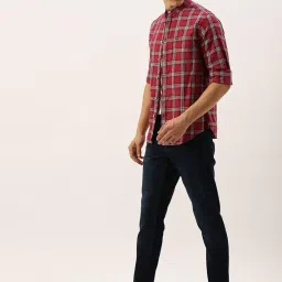 the indian garage co Men Slim Fit Checkered Full Sleeves Spread Collar Casual Shirt image 5