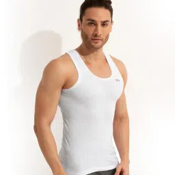 rupa frontline Men's Regular Fit Vest image 2