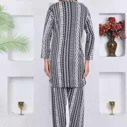 ladygram Full Sleeve Long Length Nightwear for Women in XL & XXL | Black & White Stripe Design | Soft Cotton Blend Fabric | Comfortable & Stylish Sleepwear image 4