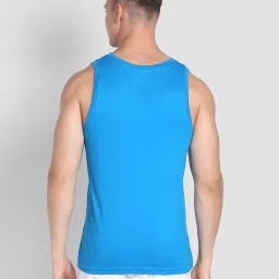 u.s. polo assn. Men's Regular Fit Vest image 3
