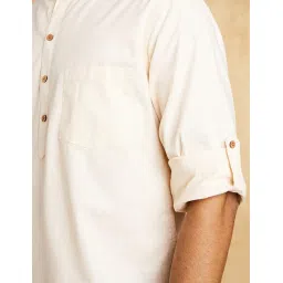 amazon brand - symbol Men's Cotton Solid Short Kurta (Regular Fit) image 4