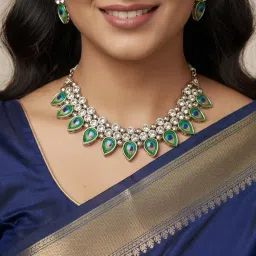 getbling Peacock-Inspired Jewellery Set with Crystal Necklace, Earrings and Maang Tikka, Silver and Green image 3