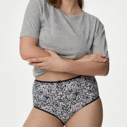 marks & spencer Lycra™ Womens Cotton Blend Printed High Rise Full Briefs (Pack of 5) image 3