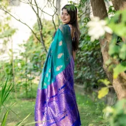 vishnu weaves Floral Zari Banarasi Saree | Traditional Indian Saree | Soft & Lightweight Fabric | Perfect for Festivals & Parties image 1