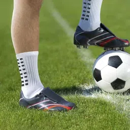 draval Grip Socks for Men – Cushioned Anti-Skid Cotton Crew Socks for Gym, Indoor Use, and Fall Prevention image 4