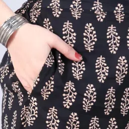 aramya Soft Cotton Black Butti Print Festival Wear Pant for Women image 4