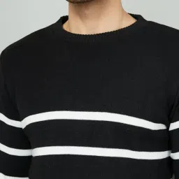 kvetoo Men Round Neck Full Sleeve Printed Woolen Winter Sweater image 4