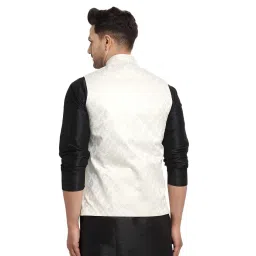abh lifestyle Men's Jacquard Nehru Jacket. image 3