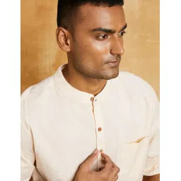 amazon brand - symbol Men's Cotton Solid Short Kurta (Regular Fit) image 3