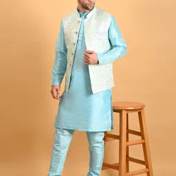 uri and mackenzie Men's Silk Blend Kurta Pajama with Designer Ethnic Nehru Jacket/Modi Jacket image 5