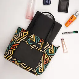 asteller Women Multicolor Tote-picture-29