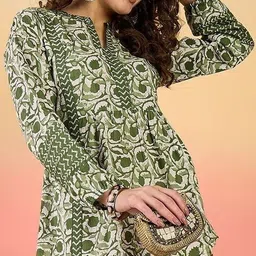rijhari Casual Regular Sleeves Printed Women Green Top image 3