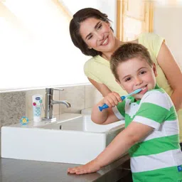 chicco Ultra Set Pink + Green 3Y-8Y (BPA Free) Ultra Soft Toothbrush image 4