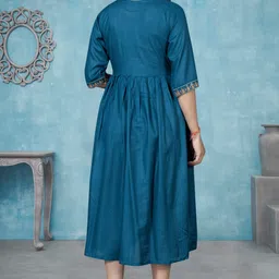 zyqo Women Fit and Flare Multicolor Midi/Calf Length Dress image 2