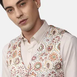 bot Men Mens coatpent 3pc suit with basket Solid, Self Design Suit image 5